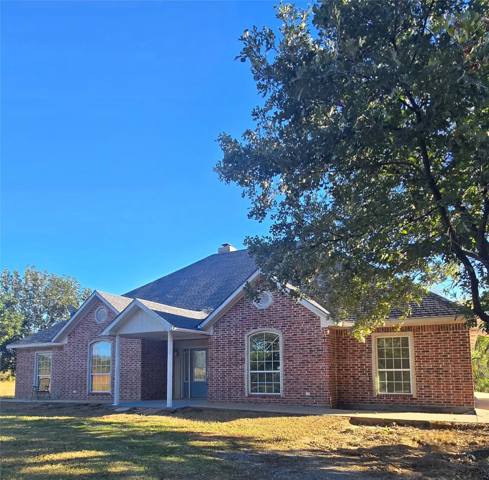 6559 FM 2068 Commerce, TX 75428