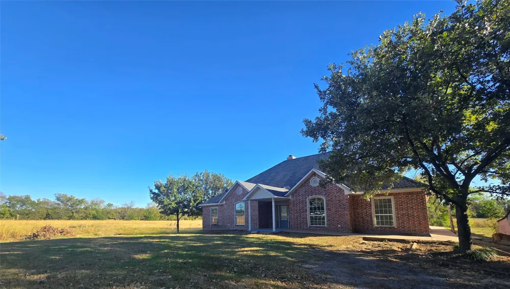 6559 FM 2068 Commerce, TX 75428