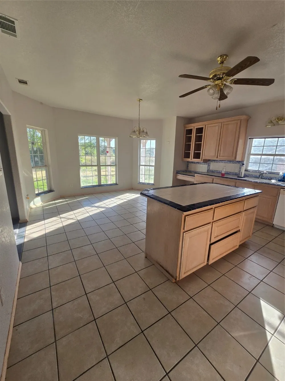 6559 FM 2068 Commerce, TX 75428