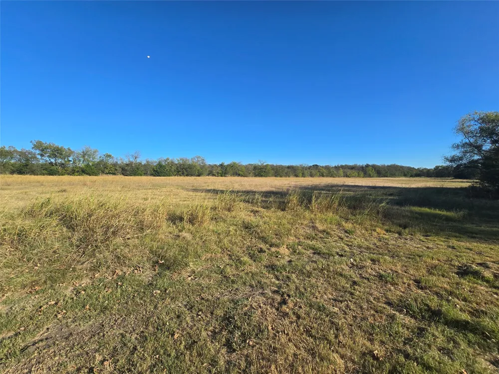 6559 FM 2068 Commerce, TX 75428