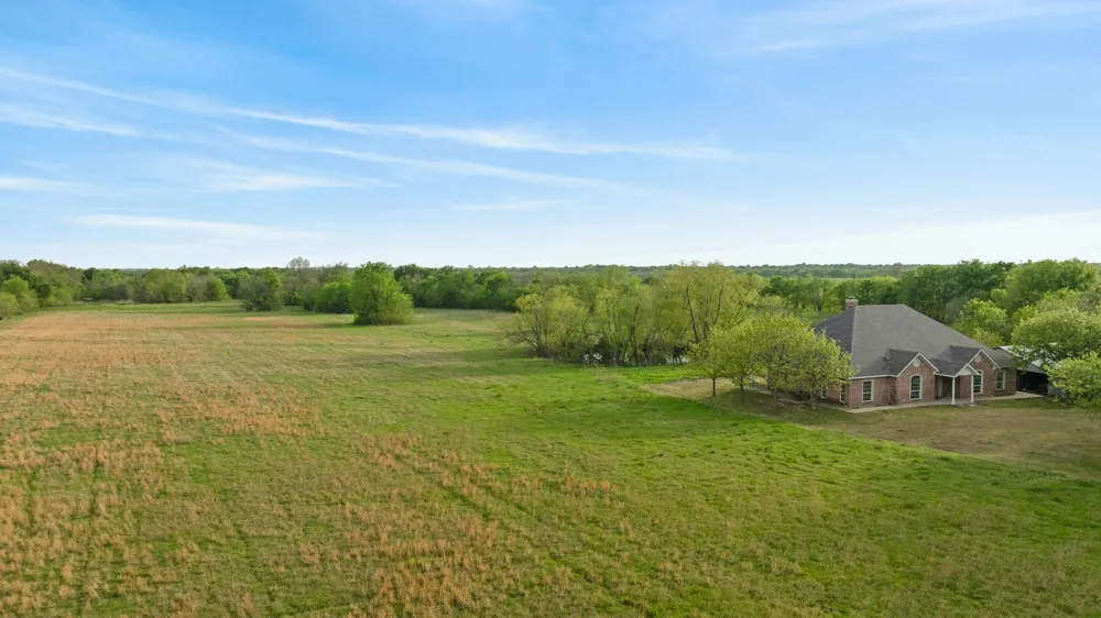 6559 FM 2068 Commerce, TX 75428