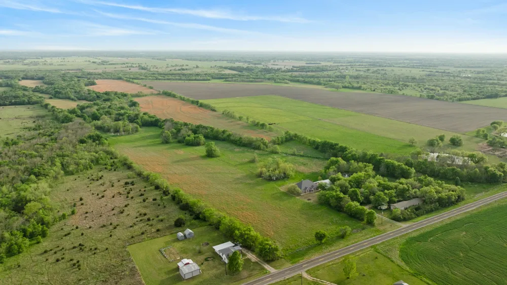 6559 FM 2068 Commerce, TX 75428