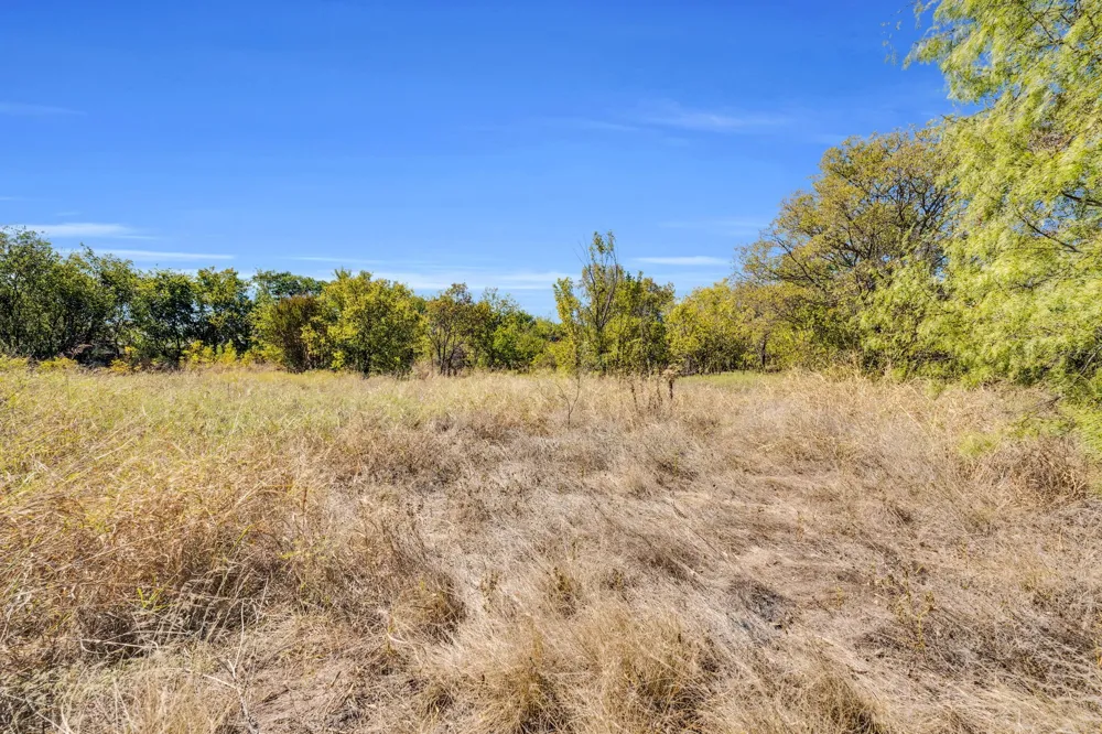 485 S Magnolia Street Crowley, TX 76036