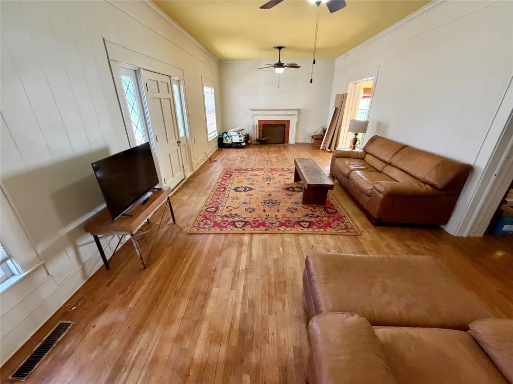 600 Mercer Street Quanah, TX 79252