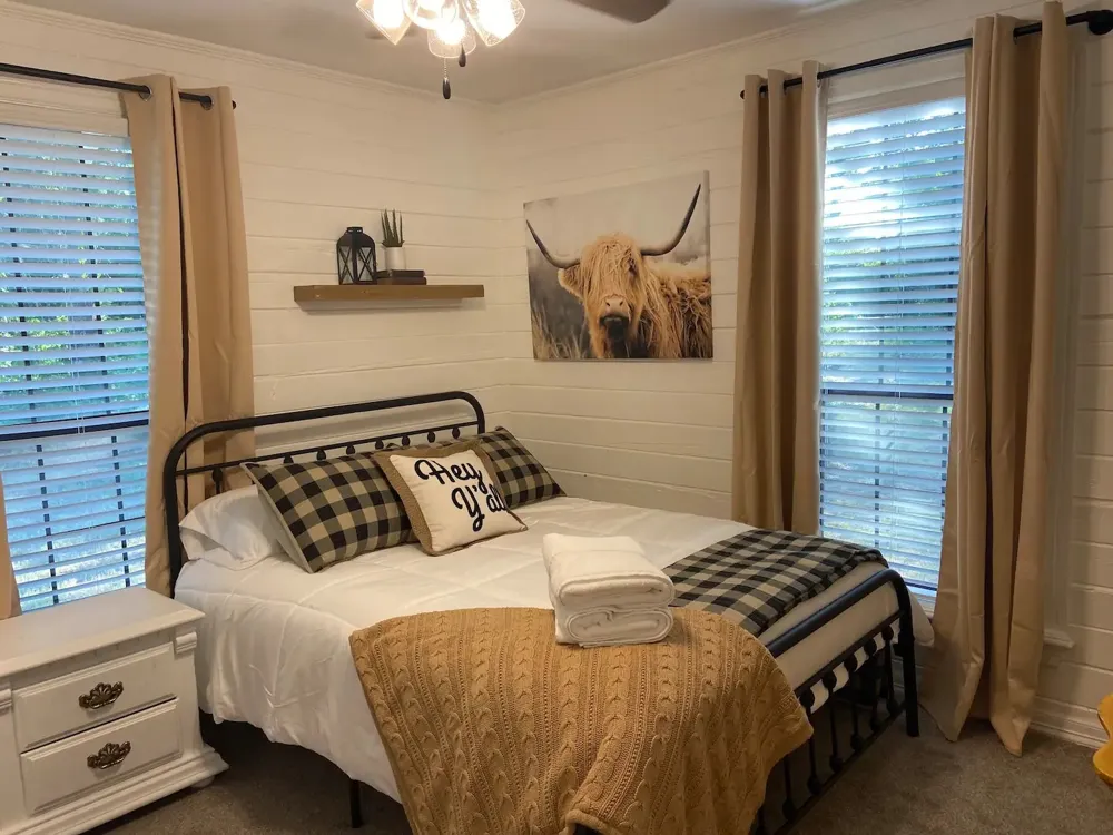 1402 Posey Brewer Road Sunset, TX 76270