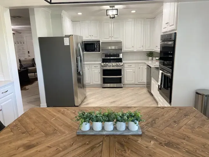 1402 Posey Brewer Road Sunset, TX 76270