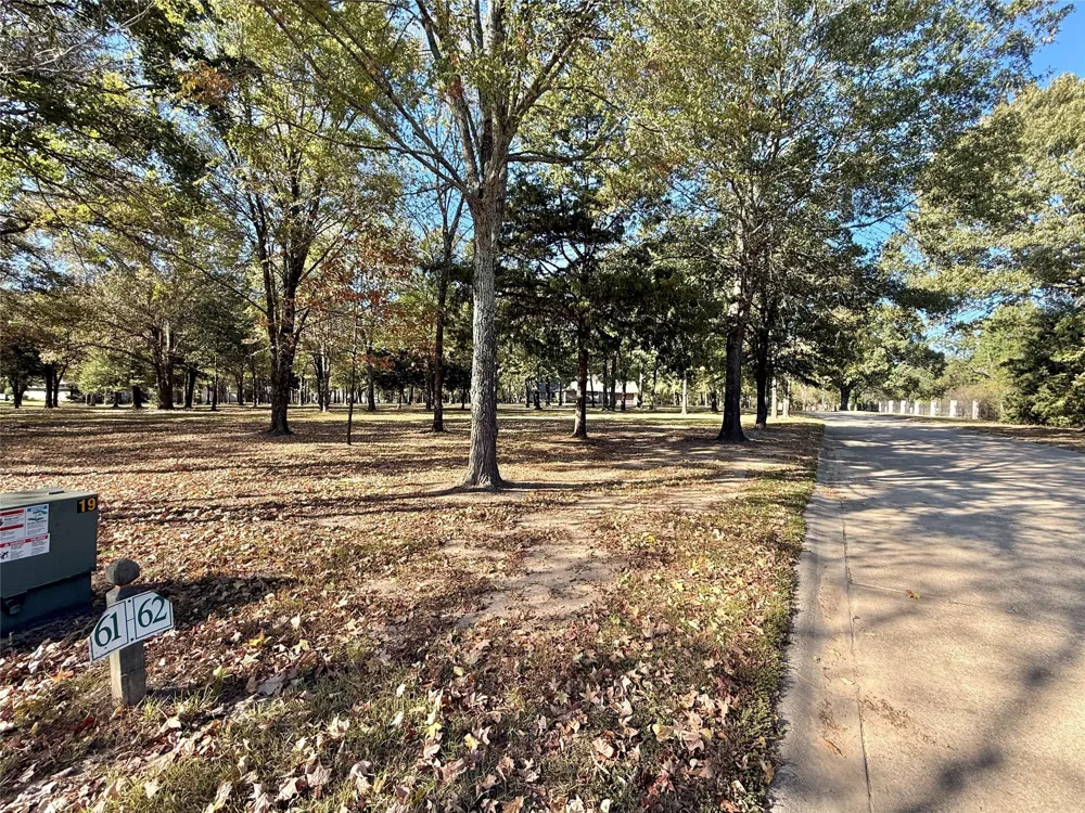 Private Road 5943 Yantis, TX 75497