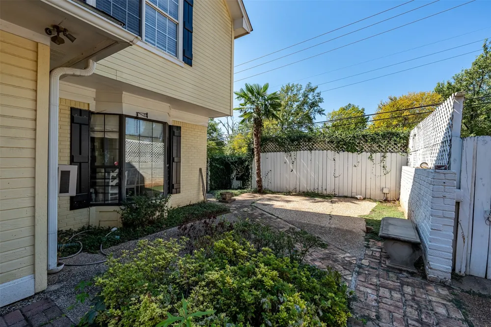 145 Rowland Place Tyler, TX 75701