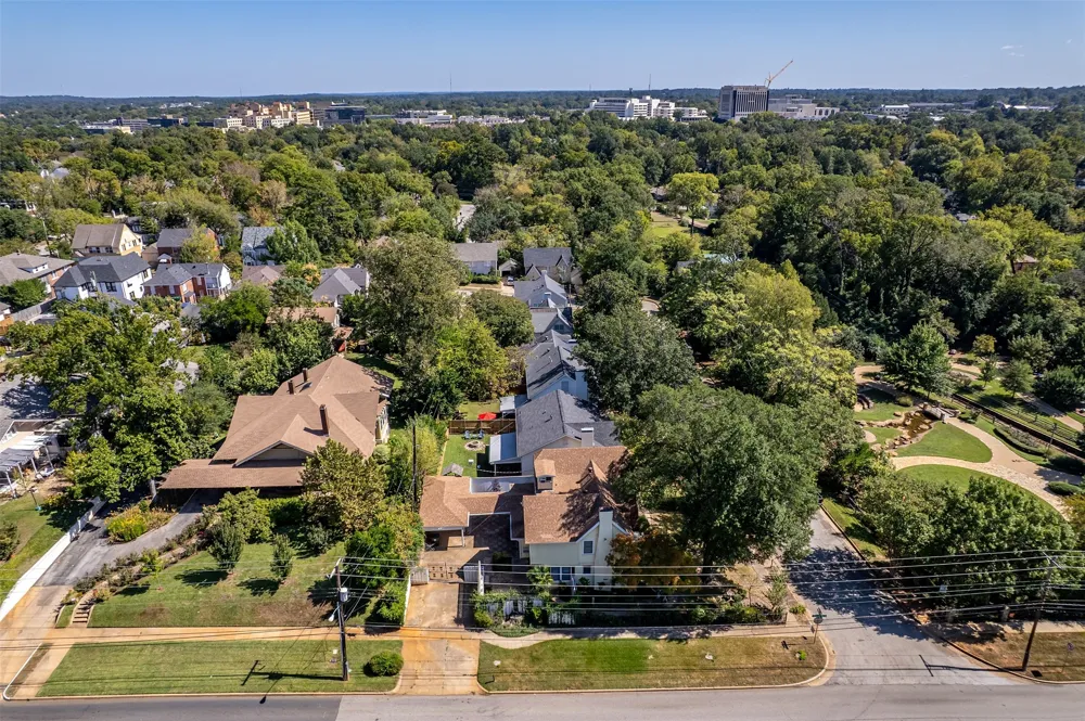 145 Rowland Place Tyler, TX 75701
