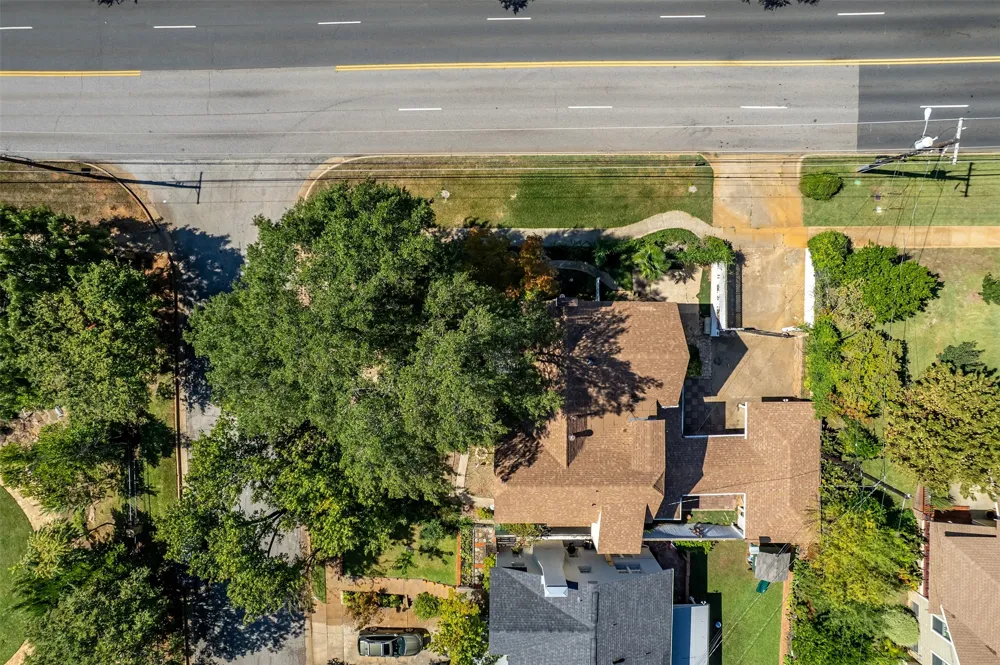 145 Rowland Place Tyler, TX 75701