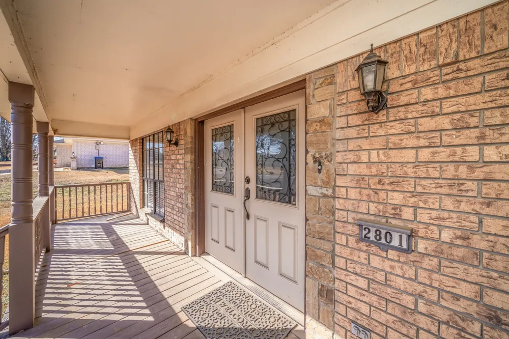 2801 Northridge Drive Longview, TX 75605