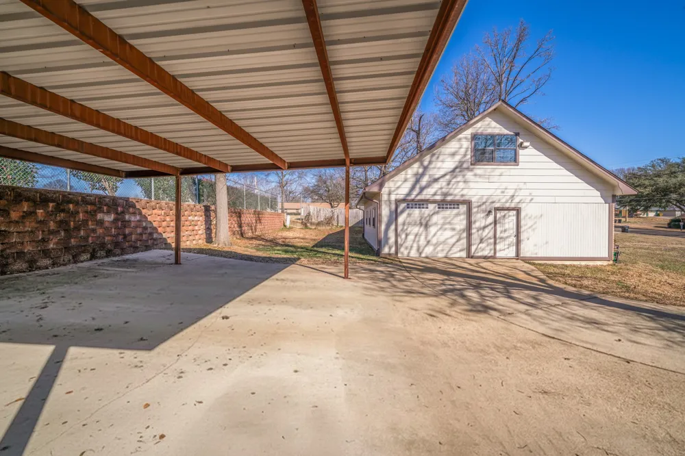 2801 Northridge Drive Longview, TX 75605