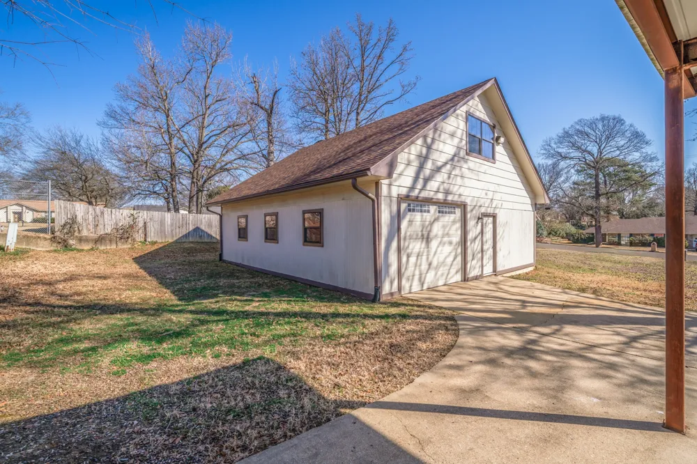 2801 Northridge Drive Longview, TX 75605