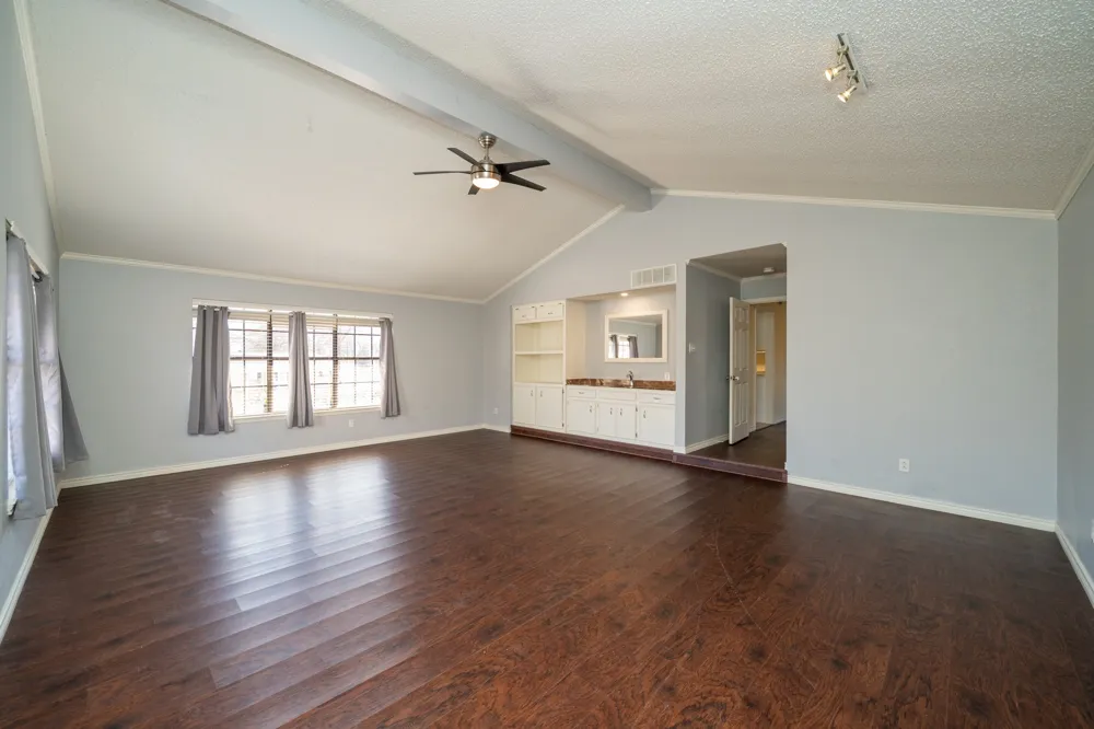 2801 Northridge Drive Longview, TX 75605