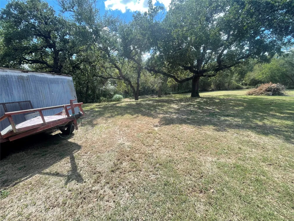 13822 Fm 4 Santo, TX 76472