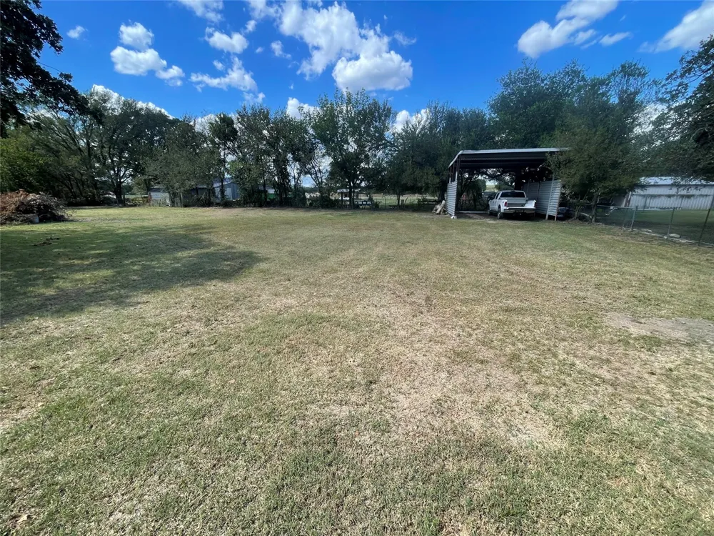 13822 Fm 4 Santo, TX 76472