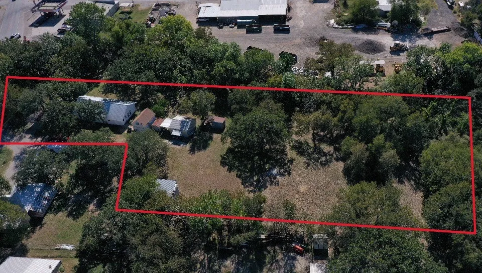 13822 Fm 4 Santo, TX 76472