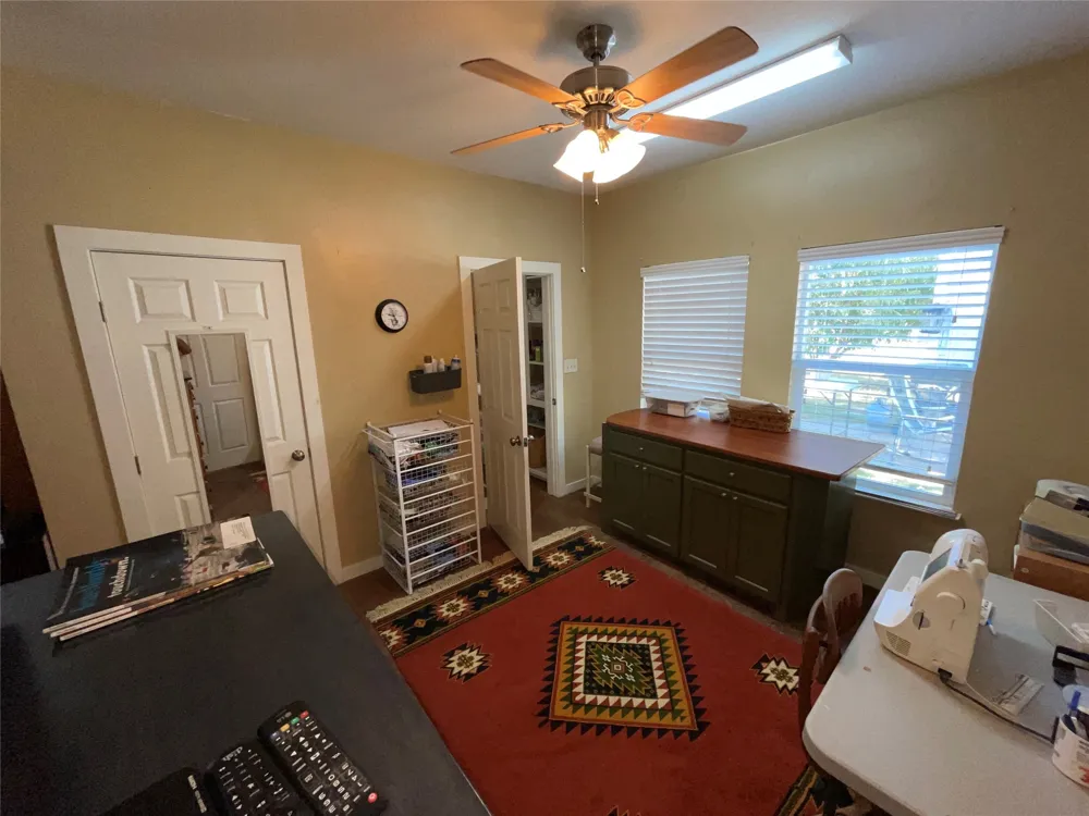 13822 Fm 4 Santo, TX 76472