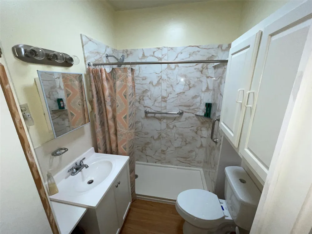13822 Fm 4 Santo, TX 76472