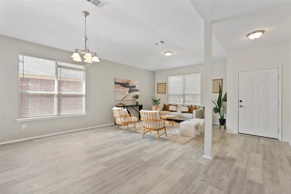 11853 Gaelic Drive Austin, TX 78754