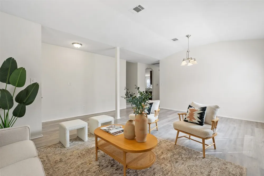 11853 Gaelic Drive Austin, TX 78754