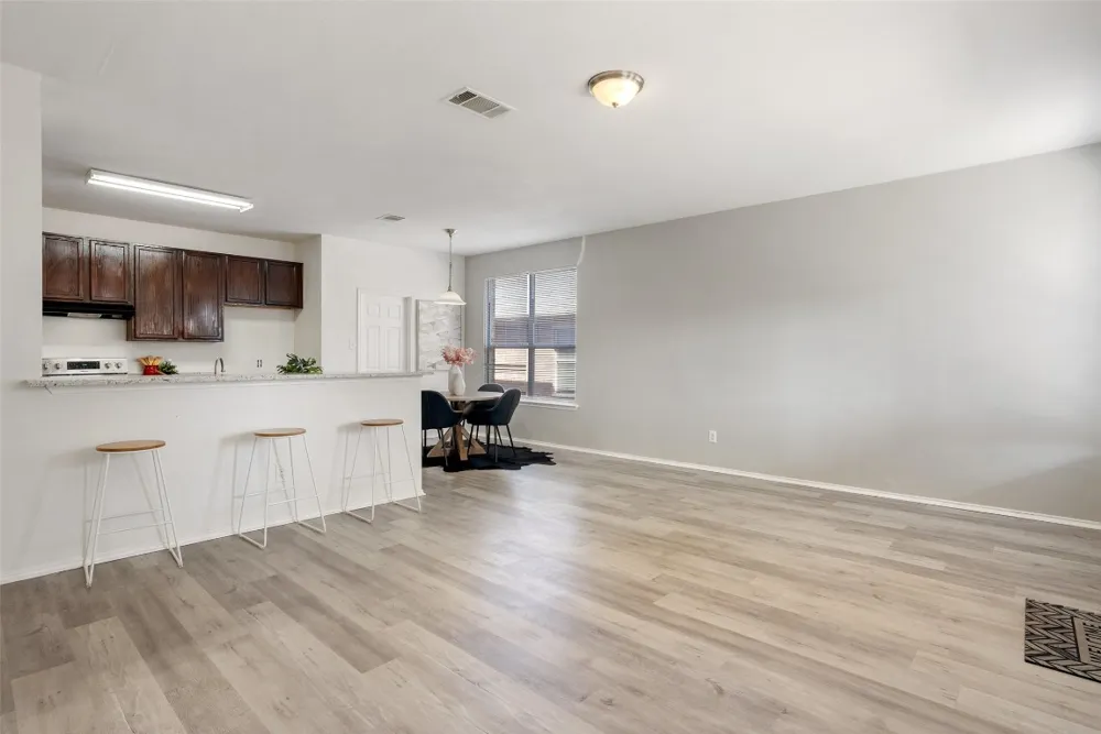 11853 Gaelic Drive Austin, TX 78754