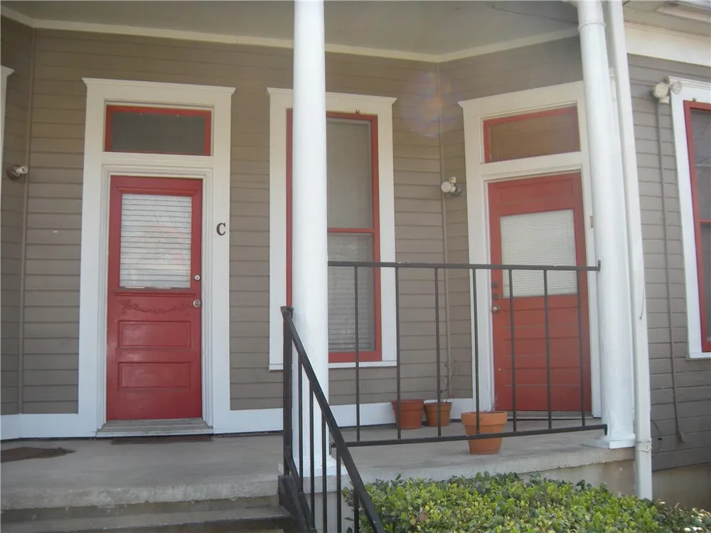 915 W 23rd Street #C Austin, TX 78705