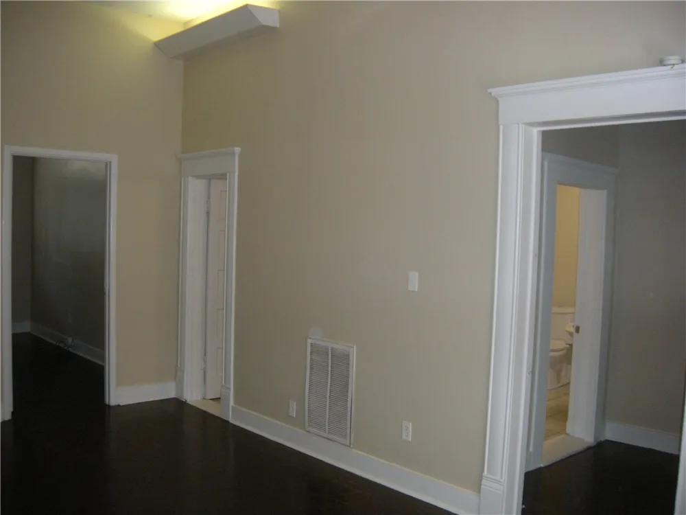 915 W 23rd Street #C Austin, TX 78705