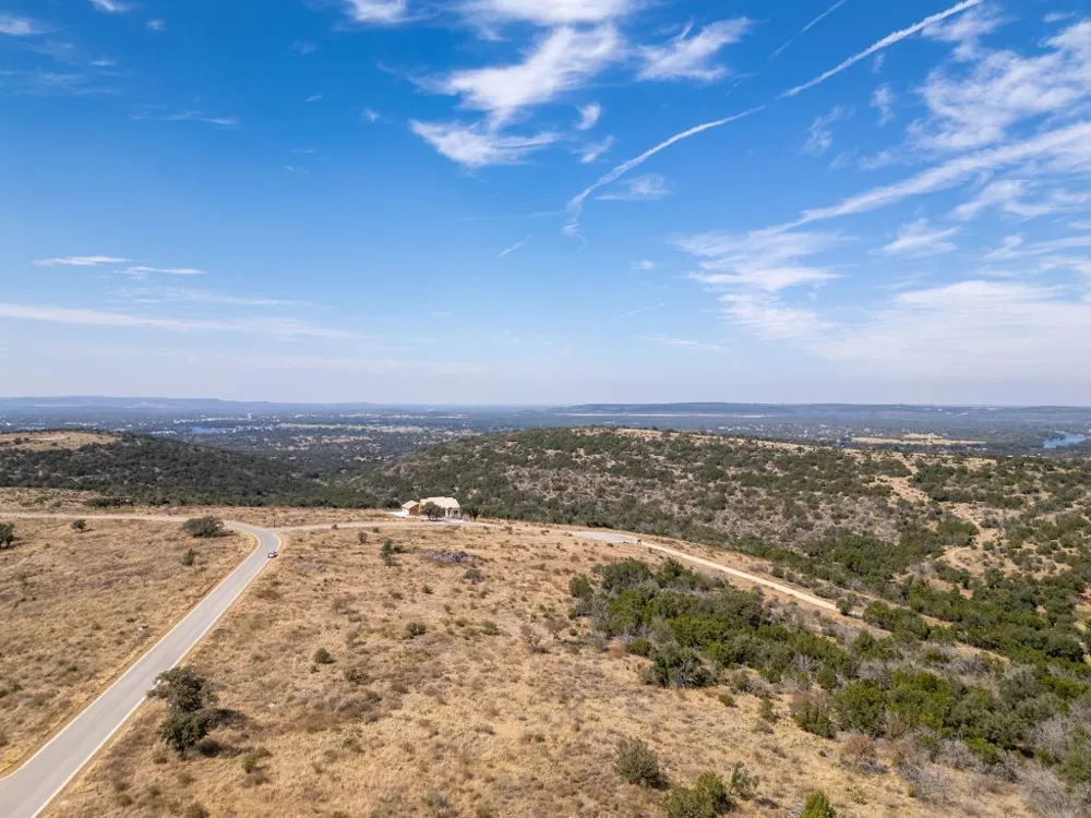 Falling Waters Drive Kingsland, TX 78639