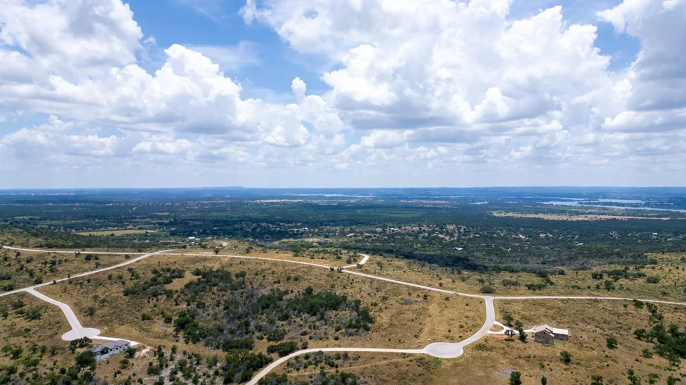 Falling Waters Drive Kingsland, TX 78639