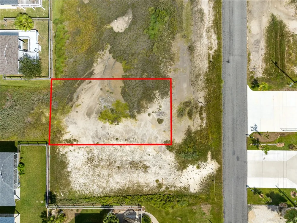 911 S Magnolia Street Rockport, TX 78382