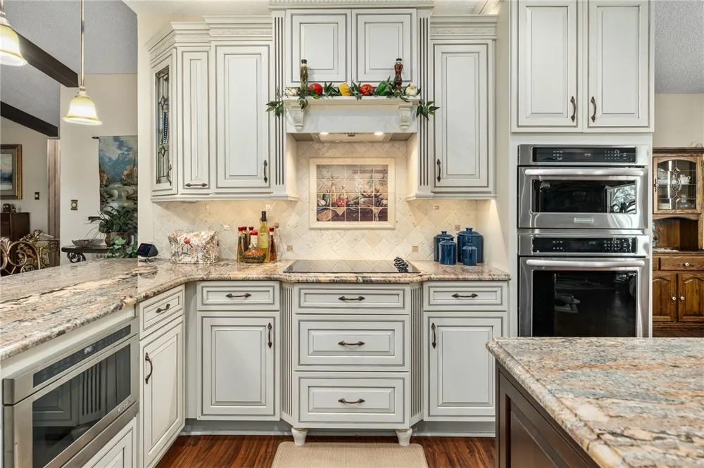 24515 La Ponderosa Mathis, TX 78368