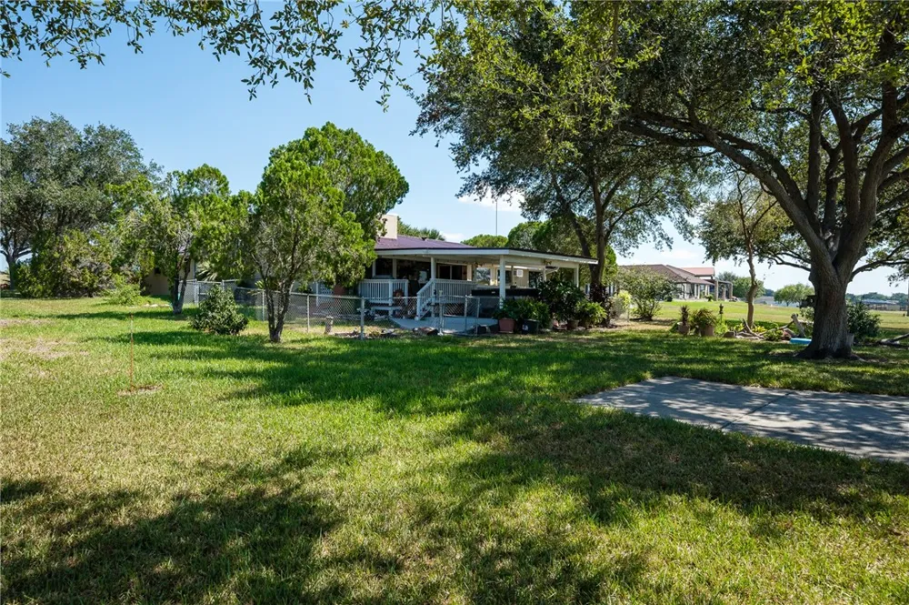 24515 La Ponderosa Mathis, TX 78368