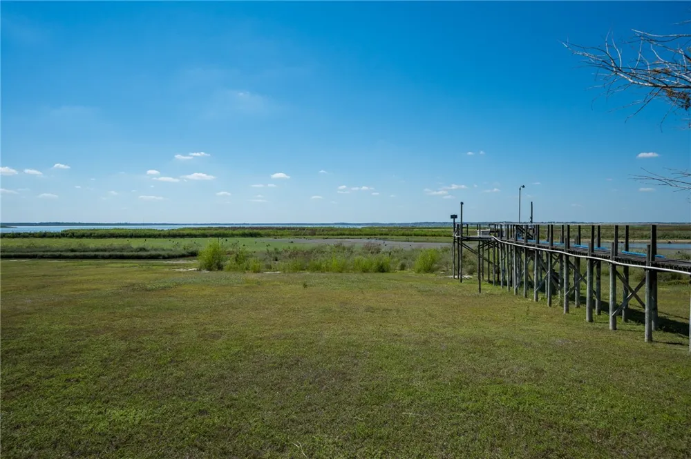 24515 La Ponderosa Mathis, TX 78368