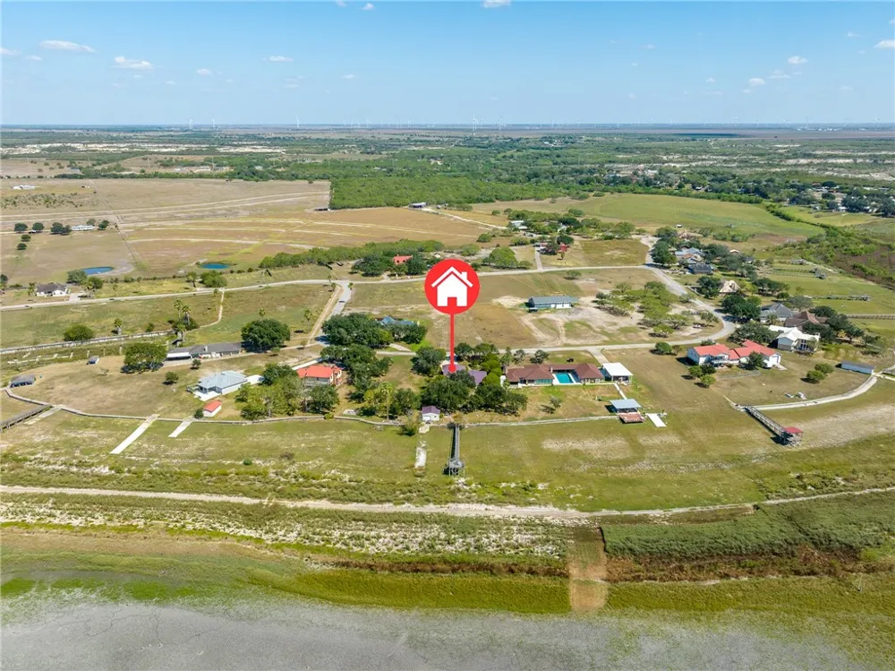 24515 La Ponderosa Mathis, TX 78368