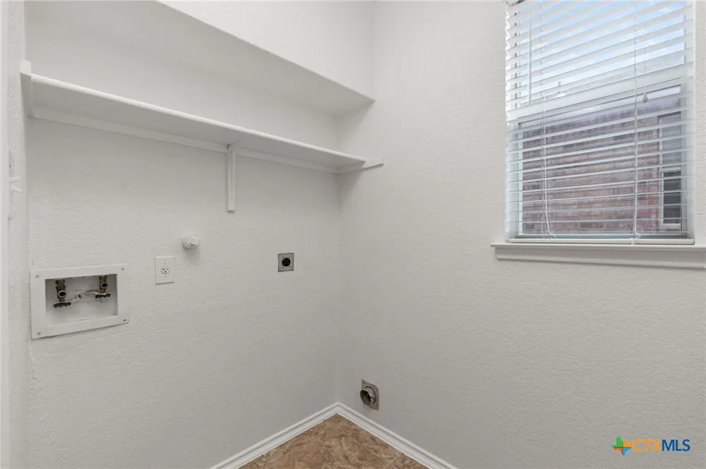 12206 Medina Mill San Antonio, TX 78253