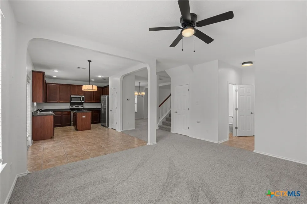 12206 Medina Mill San Antonio, TX 78253