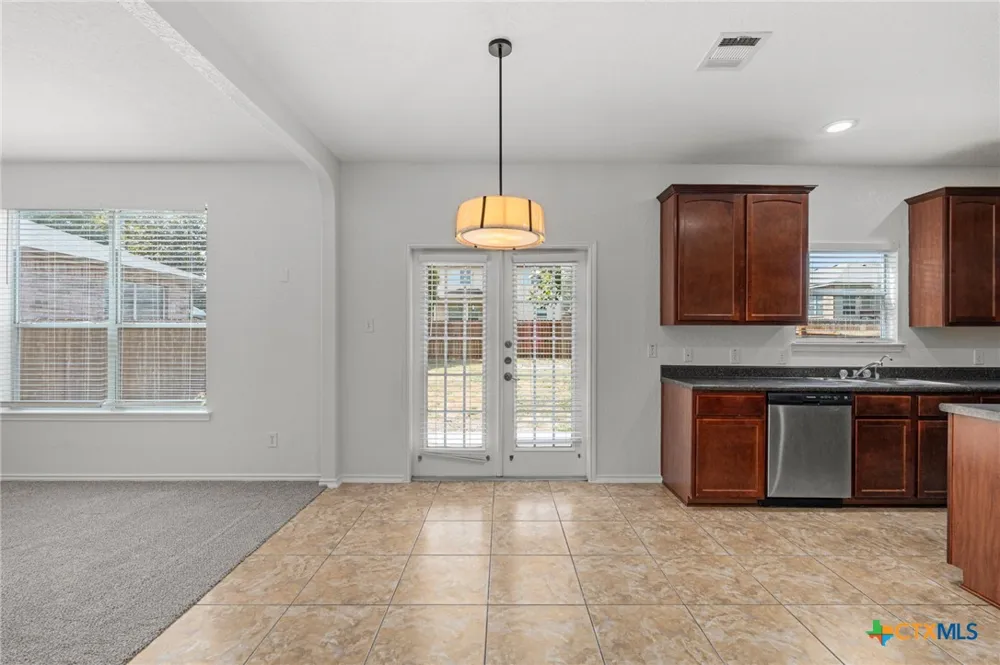12206 Medina Mill San Antonio, TX 78253