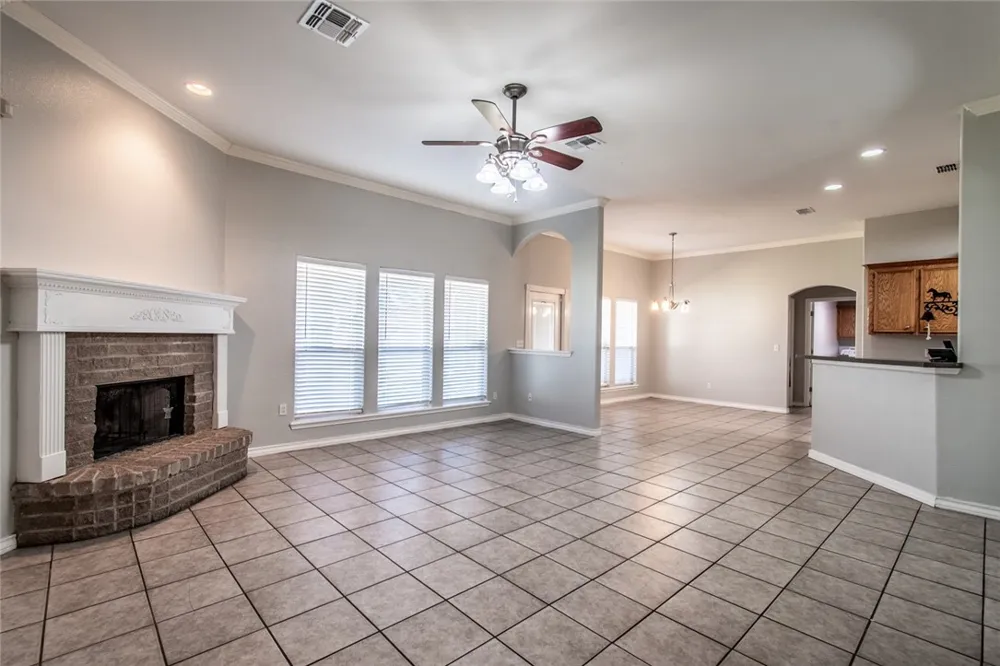 103 Collins Odem, TX 78370