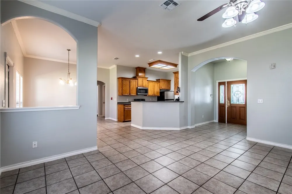 103 Collins Odem, TX 78370