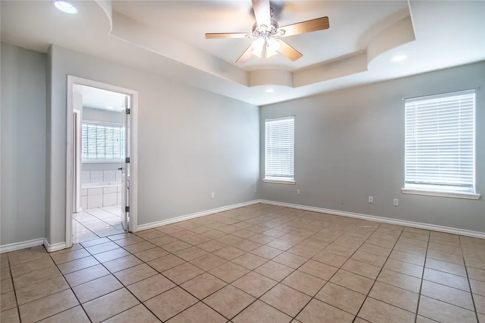 103 Collins Odem, TX 78370