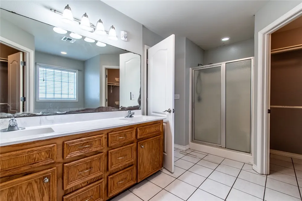 103 Collins Odem, TX 78370