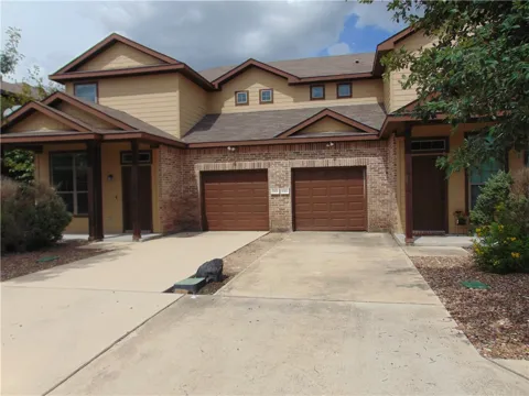 185 Creekside Villa Drive