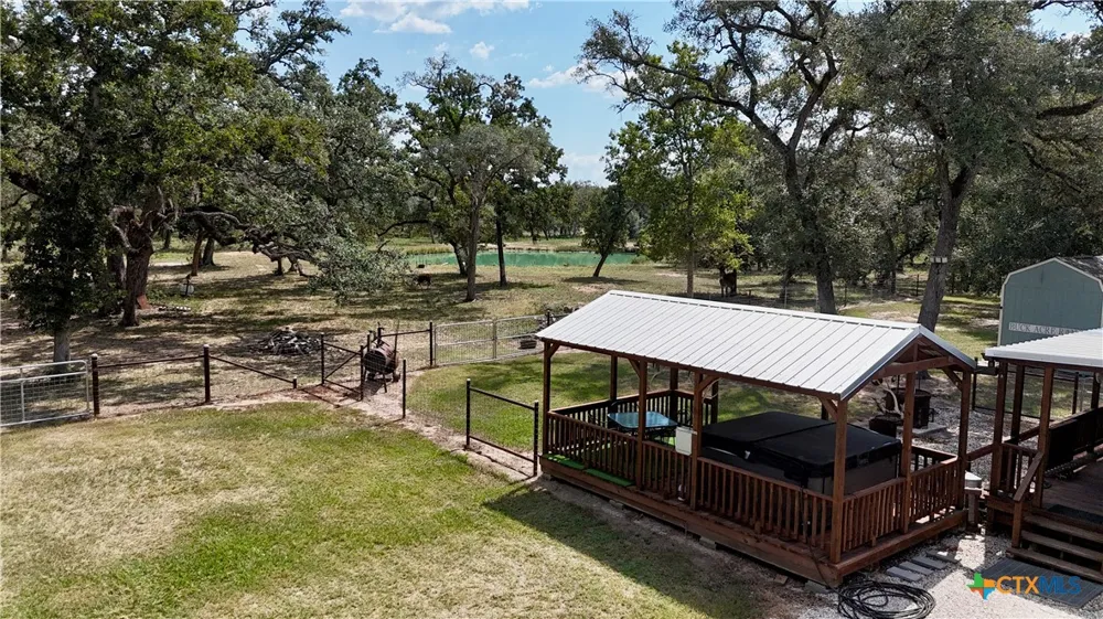 3033 County Road 18 Hallettsville, TX 77964