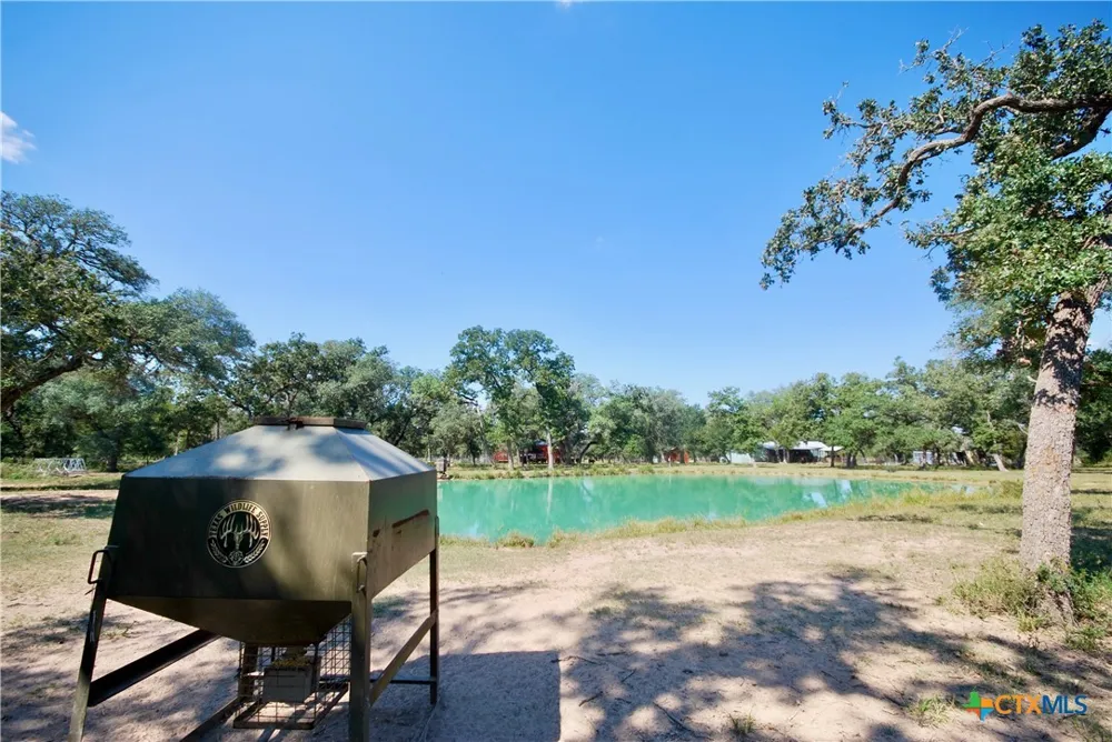 3033 County Road 18 Hallettsville, TX 77964