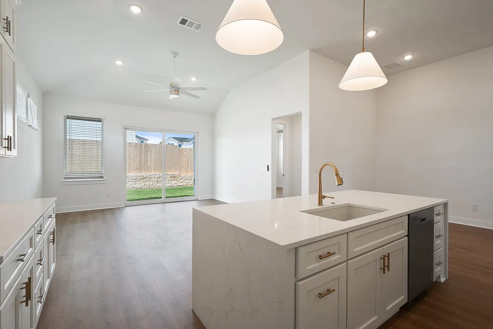 365 San Saba Drive Buda, TX 78610