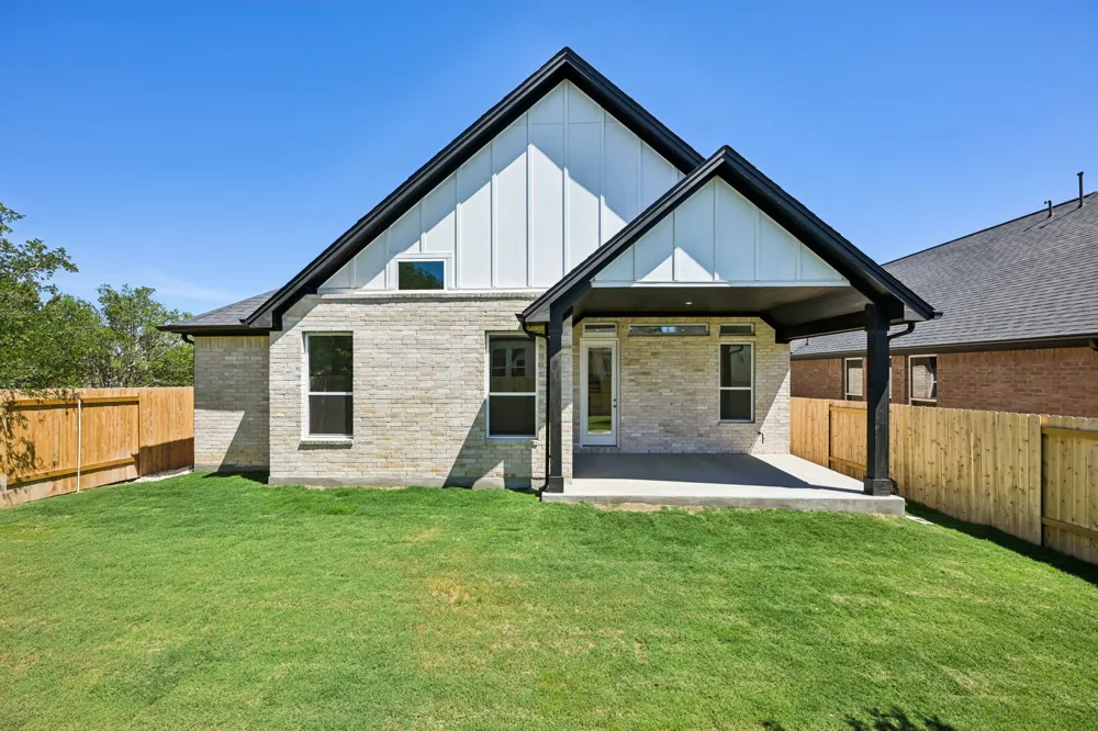 365 San Saba Drive Buda, TX 78610
