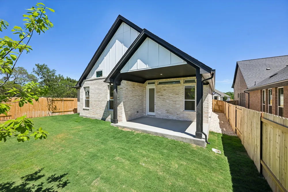 365 San Saba Drive Buda, TX 78610