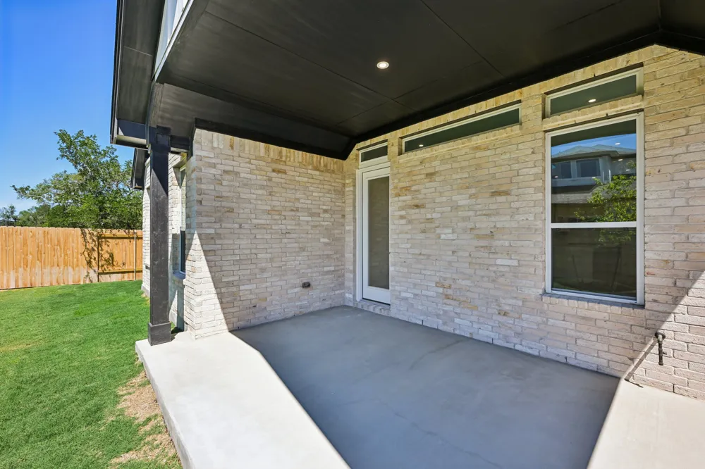 365 San Saba Drive Buda, TX 78610