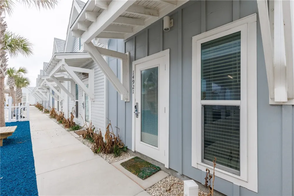 14921 Pirates Cove Drive Corpus Christi, TX 78418